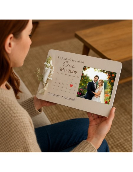 Cadre Photo Mariage Personnalisé Bois - Souvenir "Le jour où je t'ai dit oui"