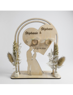 porte alliances en bois personnalisé, alternative coussin d'alliances original pour présentation des anneaux