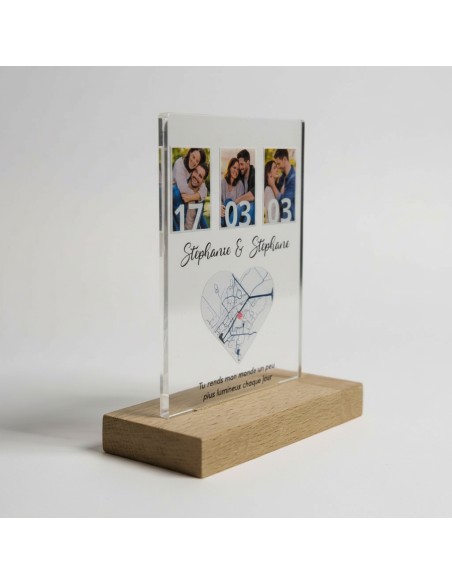 Cadre photo couple personnalisé avec date et carte du lieu