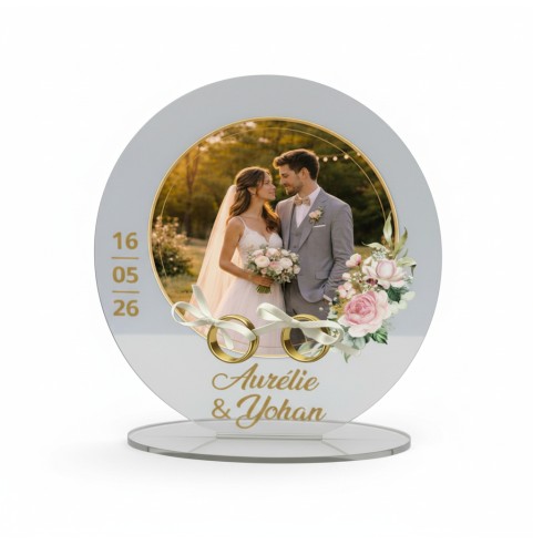support alliances mariage rond en acrylique personnalisé avec motif floral et anneaux dorés photo couple